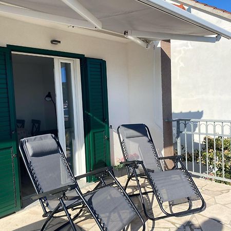 Kn House With Two Apartments Near Sea Rogoznica  Esterno foto