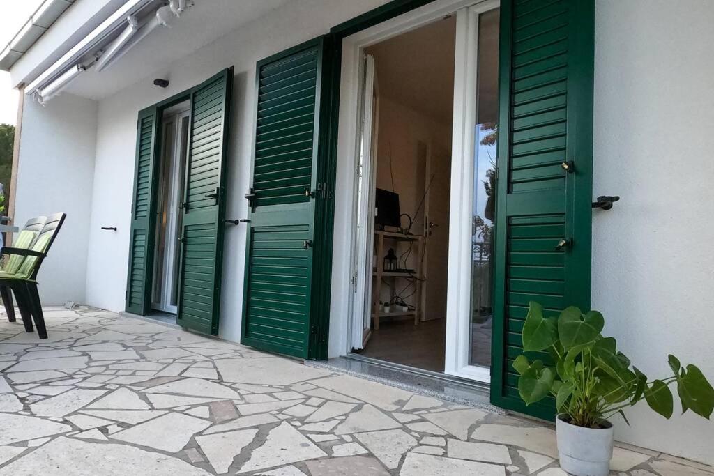 Kn House With Two Apartments Near Sea Rogoznica  Esterno foto