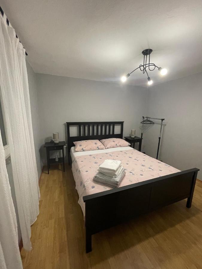 Kn House With Two Apartments Near Sea Rogoznica  Esterno foto