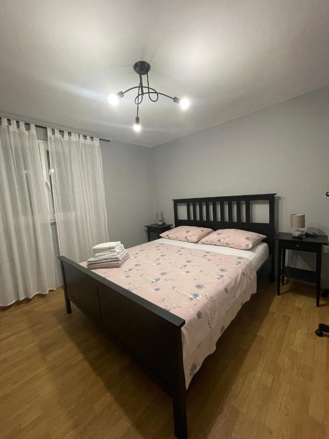 Kn House With Two Apartments Near Sea Rogoznica  Esterno foto